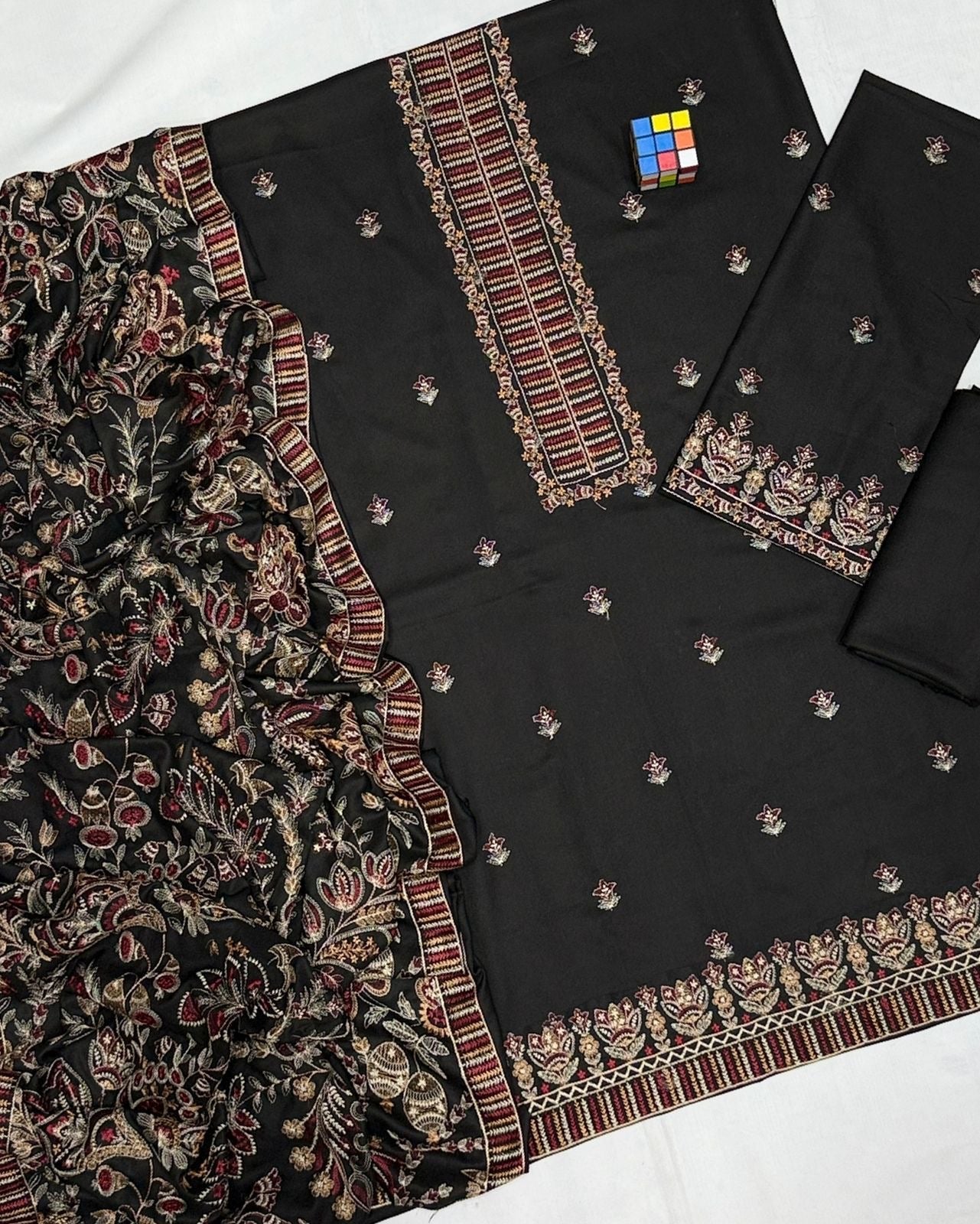 BAREEZE Luxury Embroidered Dhanak wool 3 PIECE BIK5090