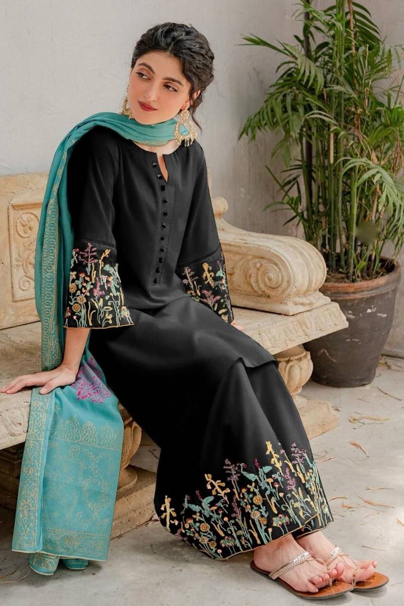 ASLIGN CASUALLY WEAR DHANAK WOOL EMBROIDERED 3 PIECE
