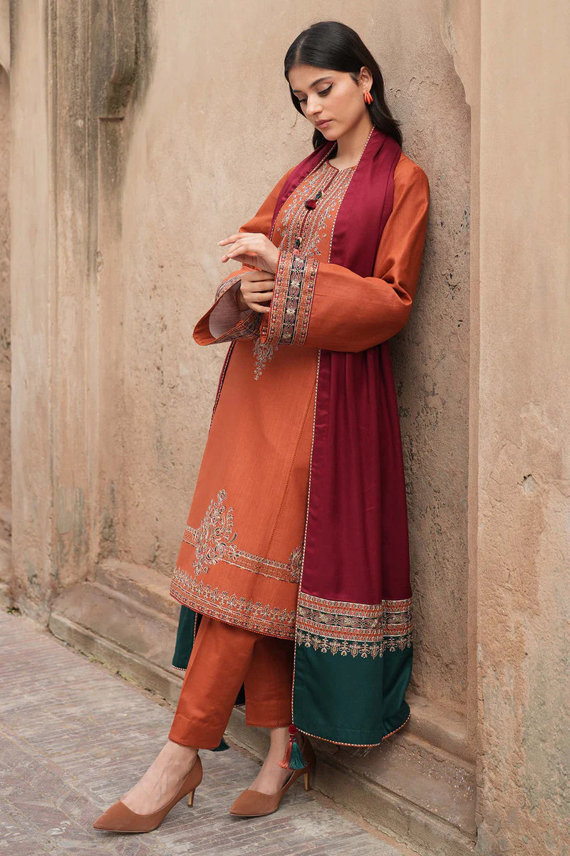 URGE AND ASLIGN HIT 3 PIECE DHANAK EMBROIDERED