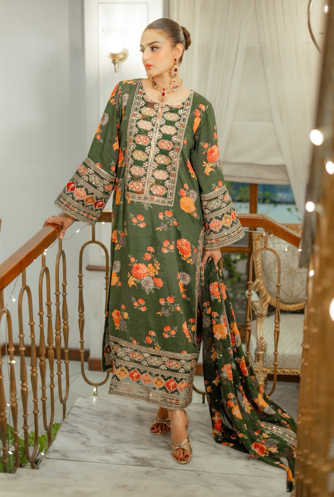 ROYAL COPY OF ANEELA’S MOST HIT SHAMOOZ SILK PRINTED AND EMBROIDERED 3 PIECE