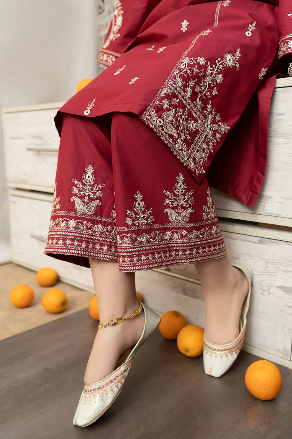 URGE CASUALLY WEAR EMBROIDERED DHANAK WOOL 3 PIECE